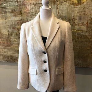 Talbots Jackets & Coats - Cream aberdeen blazer with detachable fur collar Talbots Jackets & Coats - Cream aberdeen blazer with detachable fur collar